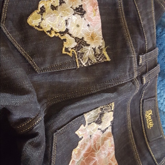 Jeans - Picture 3 of 3